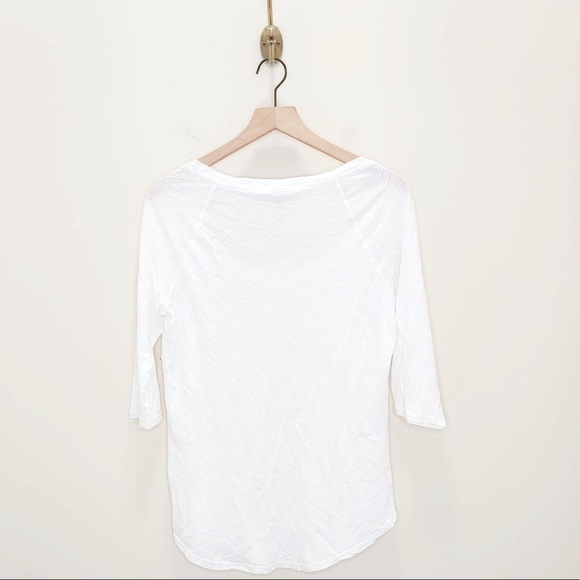 Barefoot Dreams Women’s 3/4 sleeve raglan tee NWT - Picture 3 of 6